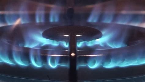 can leaving a gas stove on kill you
